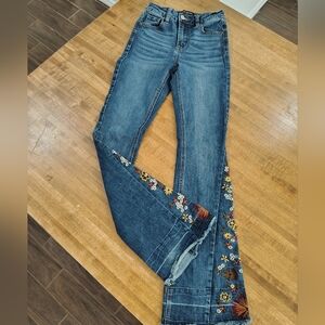 Ashley Mason Embroidered High Rise Flare Leg Jeans Bohemian Hippie Festival 0/24